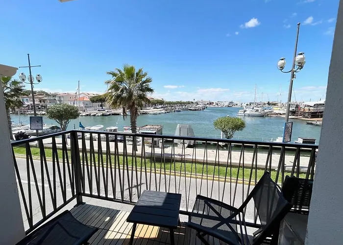 Charmant P2 Cabine, Vue Exceptionnelle Sur Le Port